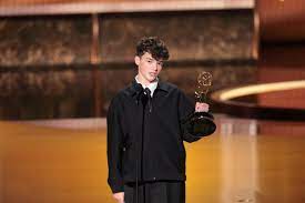 images (8) Owen Cooper Makes Emmy History: A Teen Actor’s Historic Win