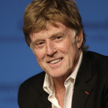 indir (29) Robert Redford, Hollywood Icon and Champion of Independent Film, Dies at 89